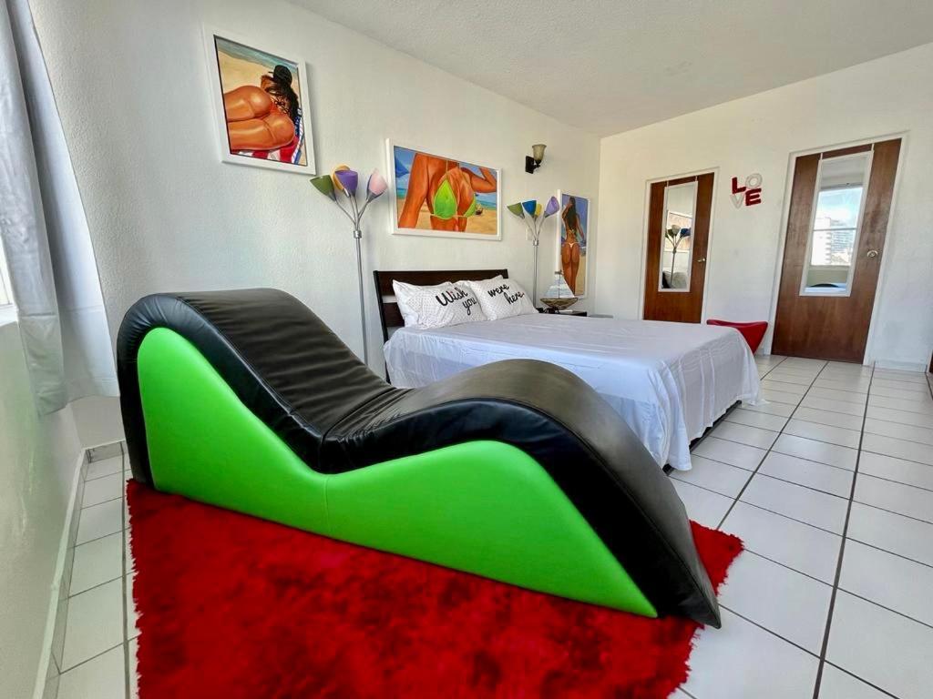 Condado Beachfront Tantra Apartment San Juan Exterior foto